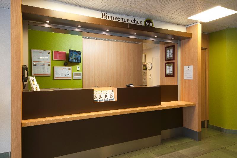 Centre Monplaisir Hotel 2*