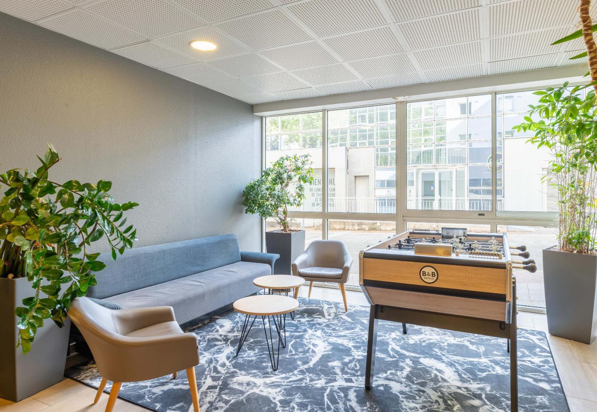 Hotel Centre Monplaisir 2*