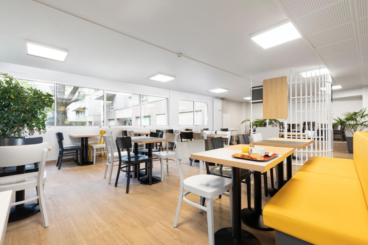 Hotel Centre Monplaisir 2*